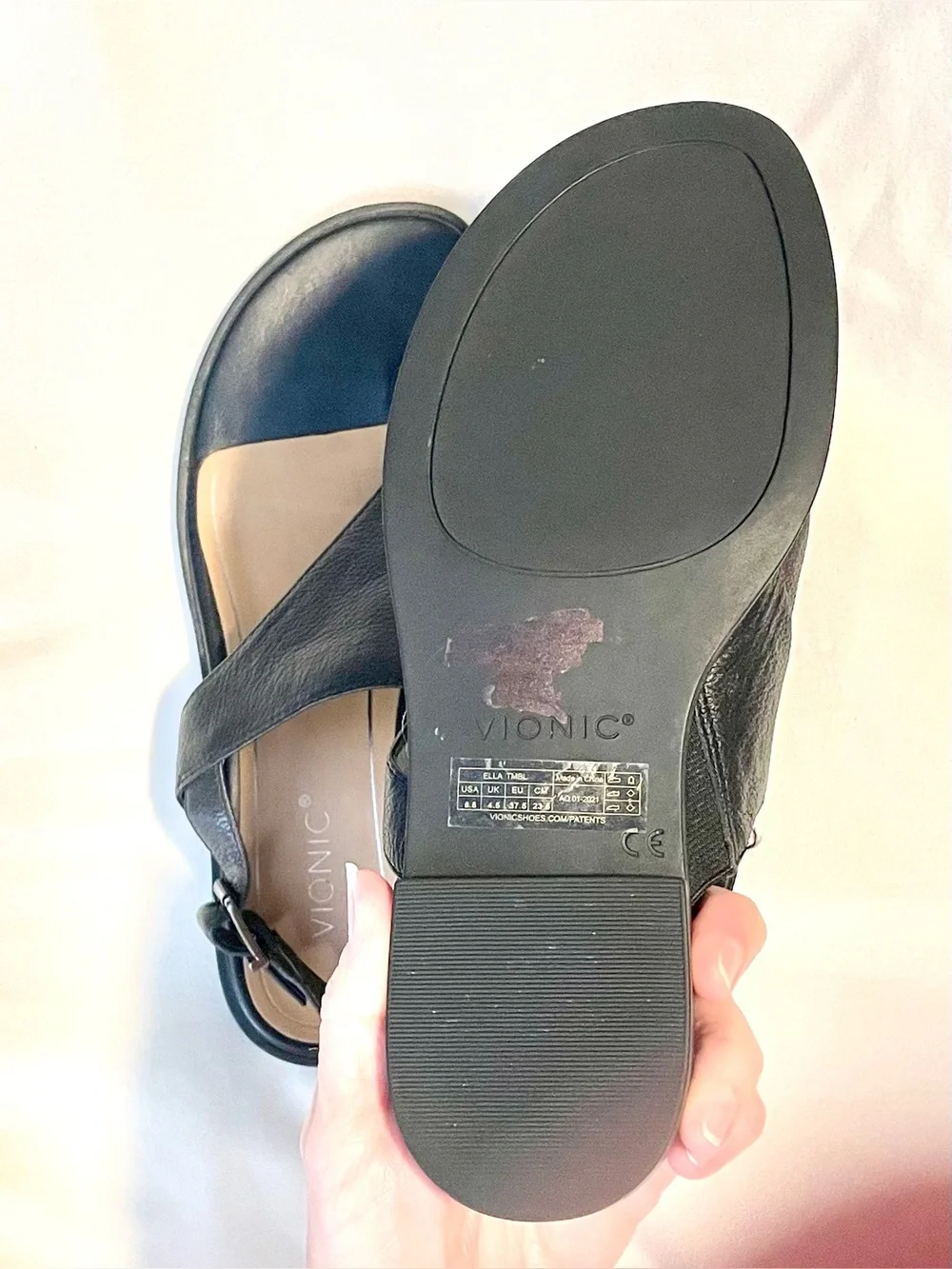 Vionic Ella Leather Slingback Sandal - Black -Buckle/Adjustable Strap-Wmn Sz 6.5